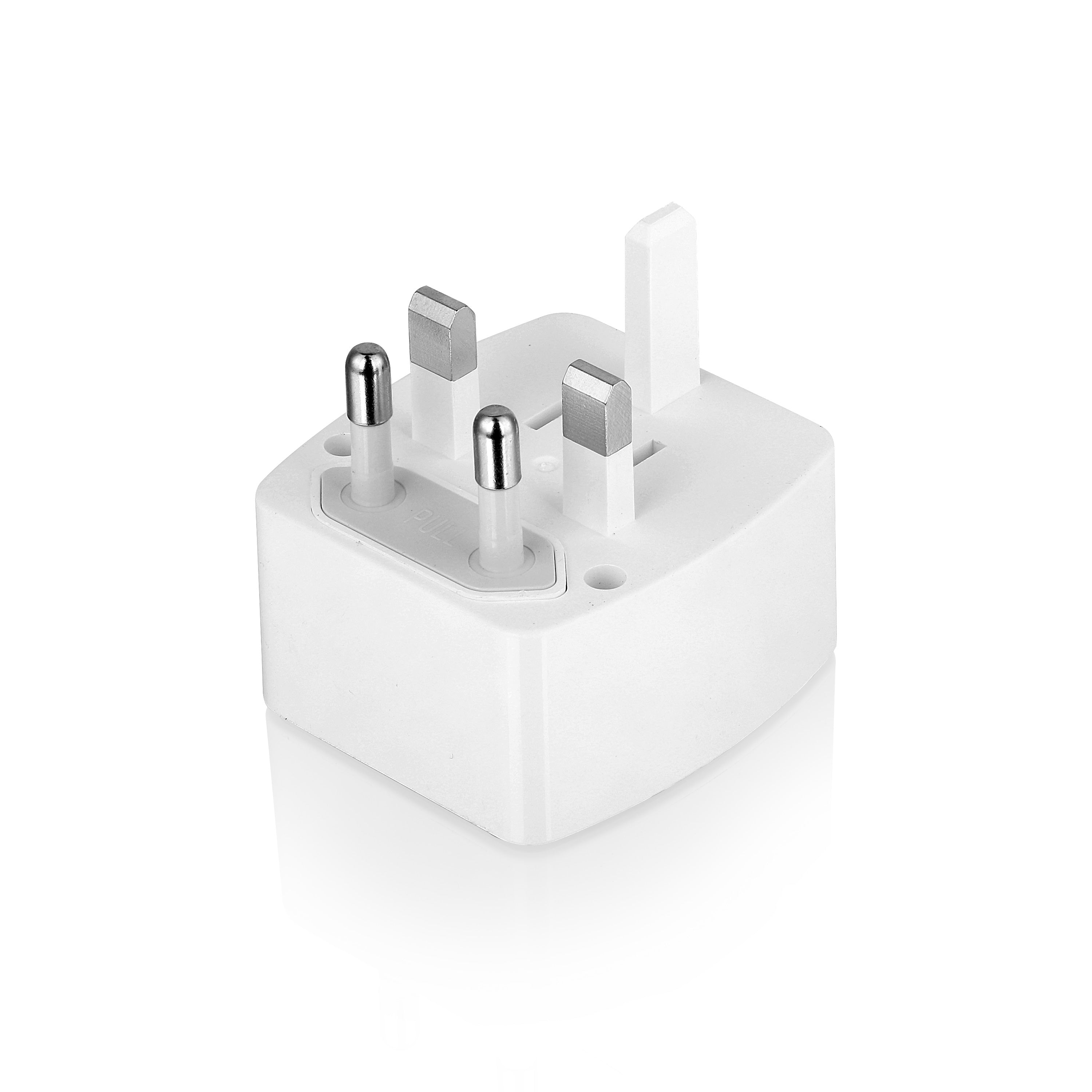 UNIVERSAL TRAVEL ADAPTER